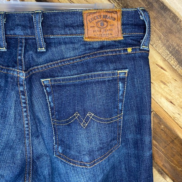 Lucky Brand | Sweet N Low Dark Wash Jean | 27 - Picture 11 of 16